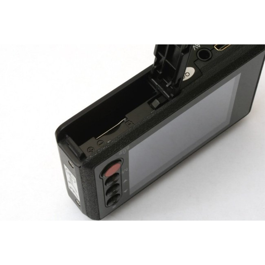Відеореєстратор GENIUS DVR-565