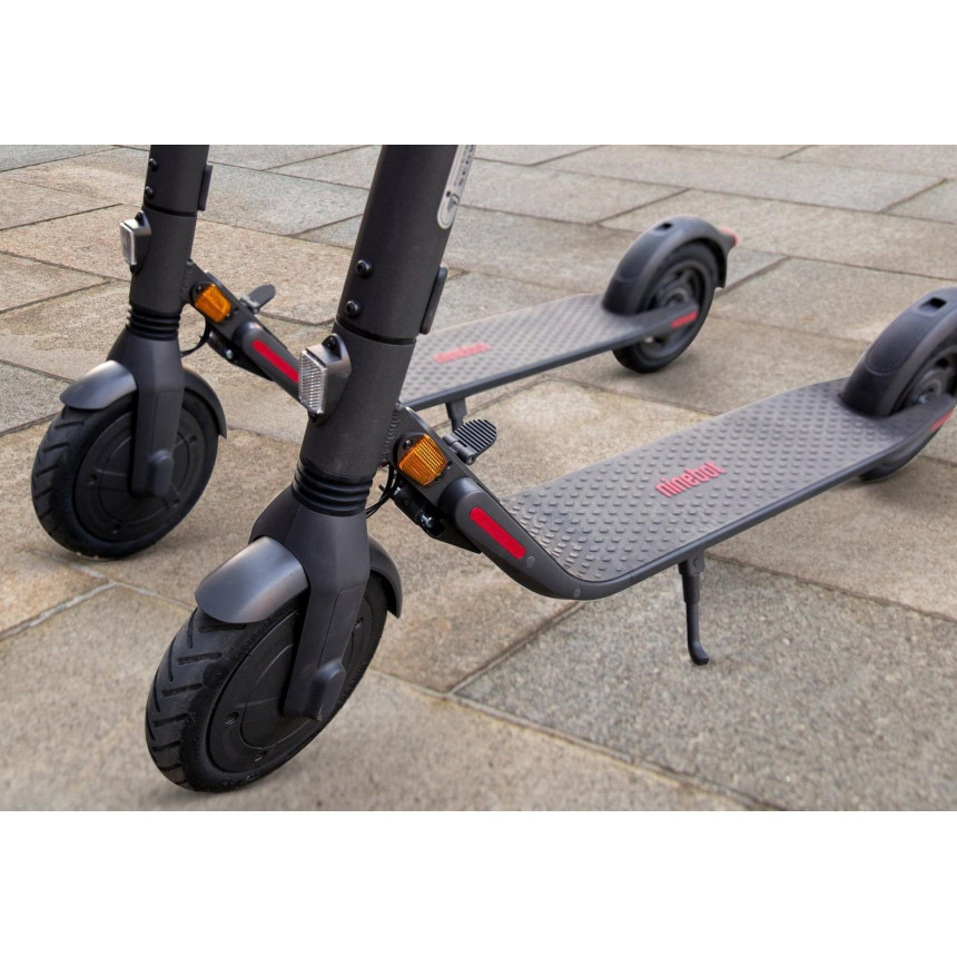 Електросамокат Ninebot by Segway E45E